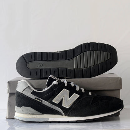 New Balance 996