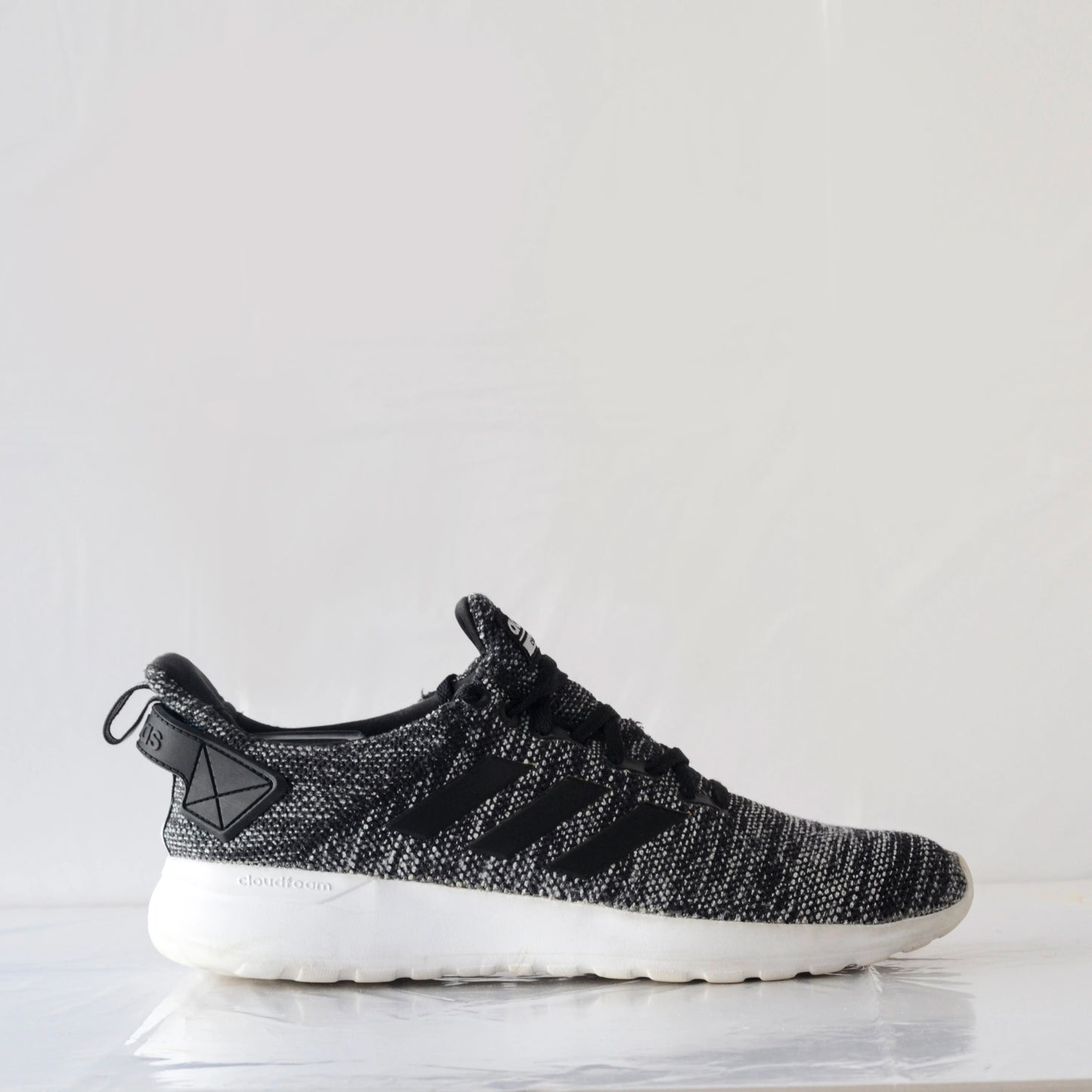 ADIDAS Cloudfoam Ultimate
