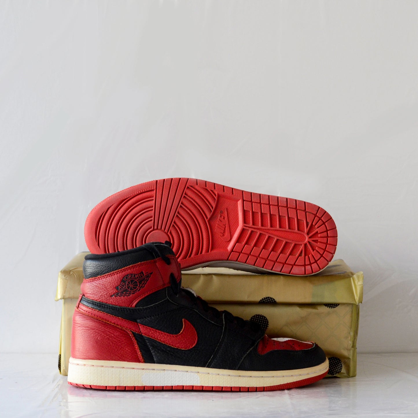 NIKE Air Jordan 1 Retro High.