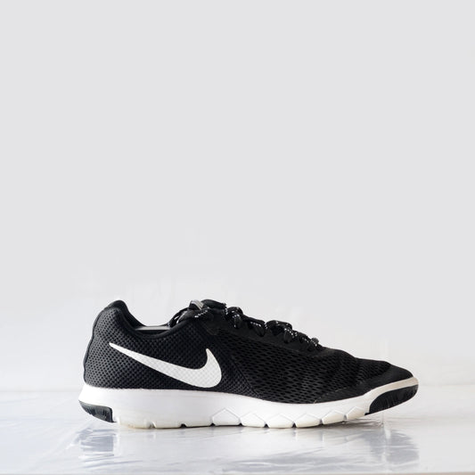 NIKE Flex Experience RN