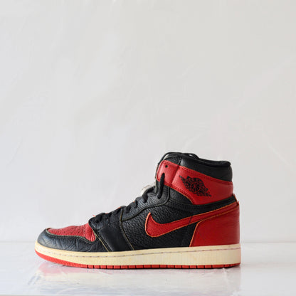 NIKE Air Jordan 1 Retro High.