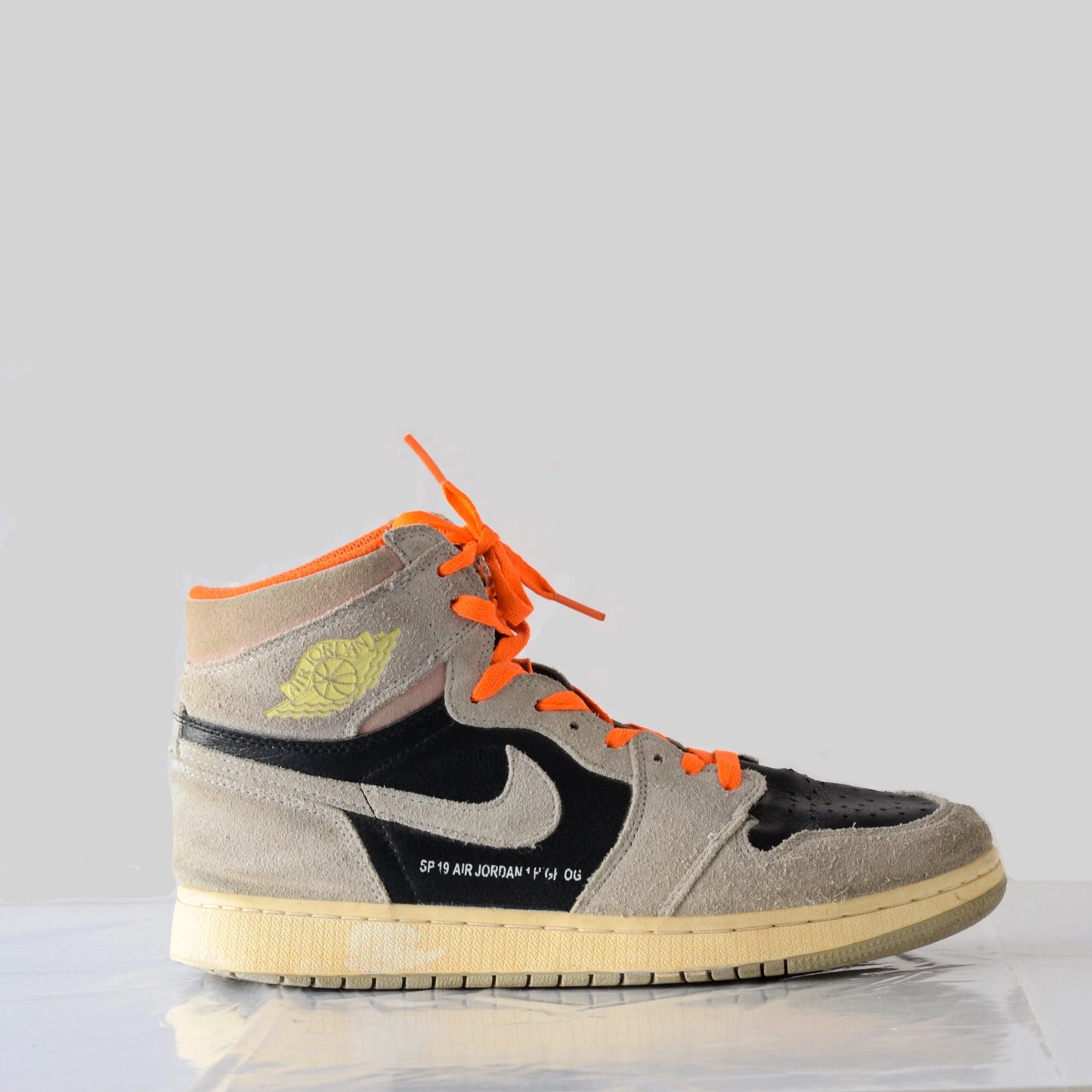 Air Jordan 1 Retro High OG sneakers