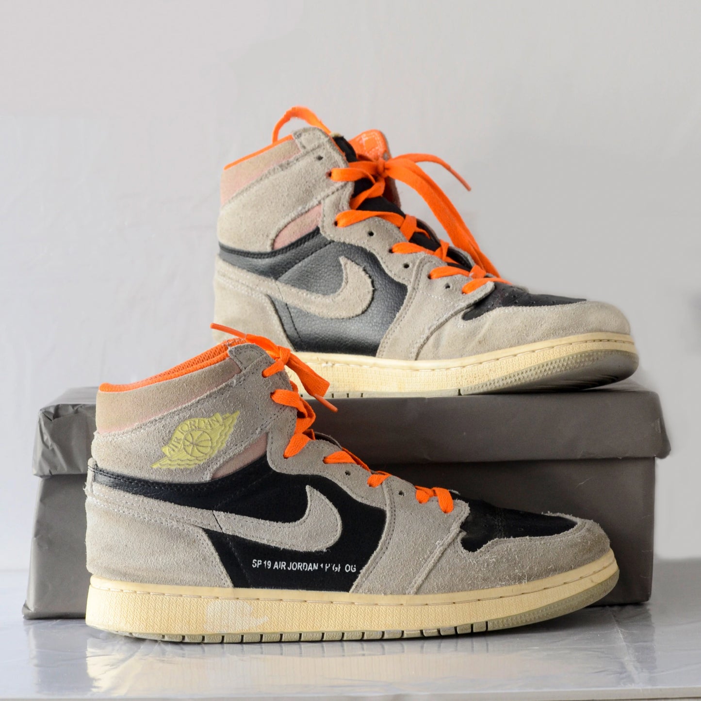 Air Jordan 1 Retro High OG sneakers